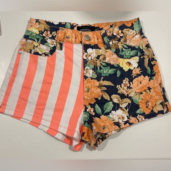 Mink Pink Floral Denim Shorts Size XS - Picture 3 of 6